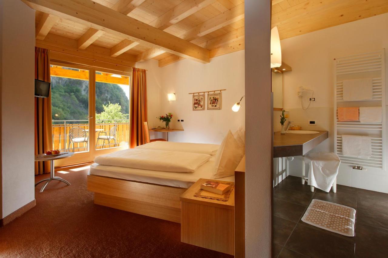 Hotel Neuhausmuehle Vilpiano Bagian luar foto
