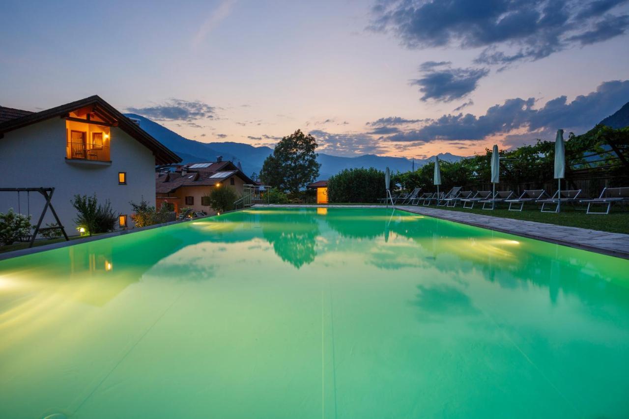 Hotel Neuhausmuehle Vilpiano Bagian luar foto