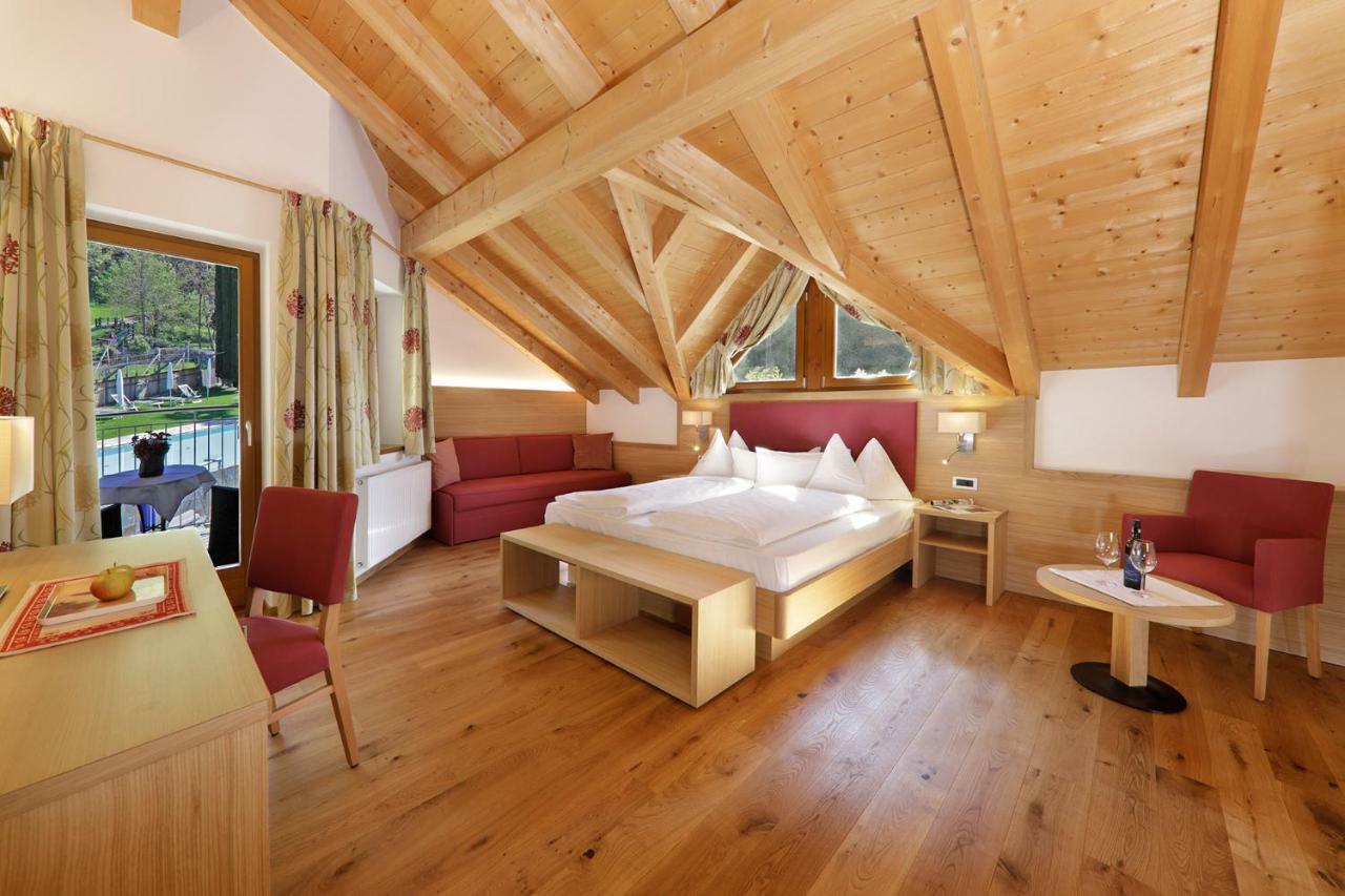 Hotel Neuhausmuehle Vilpiano Bagian luar foto